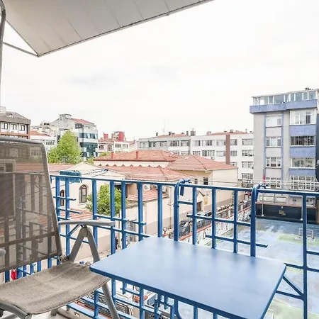 And Fully Furnished Flat In Bakirkoy Apartment