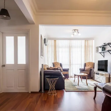 And Fully Furnished Flat In Bakirkoy